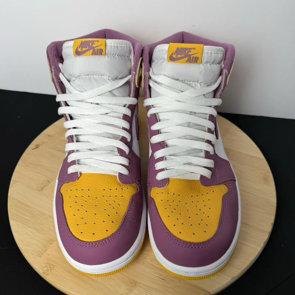 Nike pre owned
